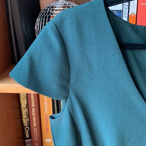 Emerald green work dress - Picture 4 of 4